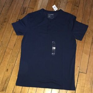 Express Men’s Navy Short-Sleeve Henley Shirt
